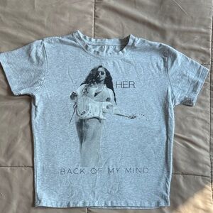 Gray HER Graphic T-Shirt with Musician Print